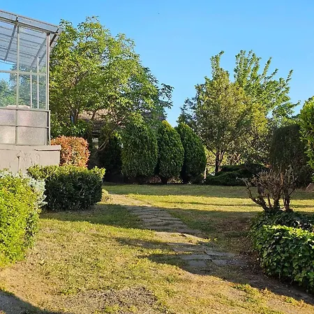 Apartman Retró Kúria *